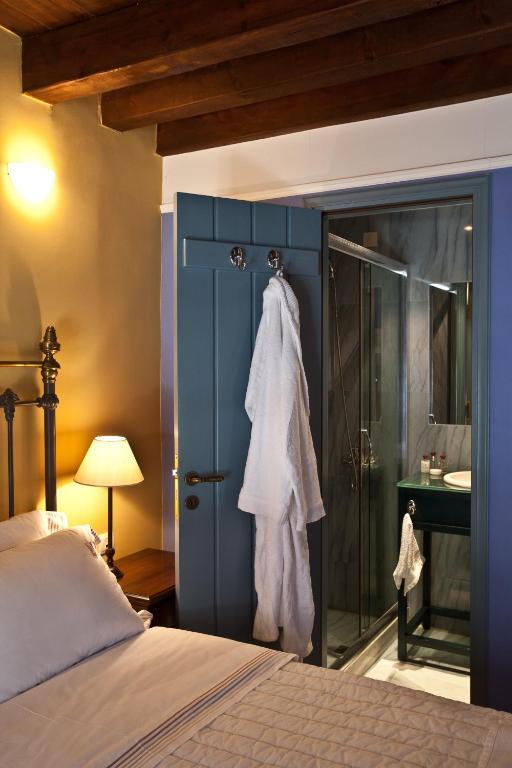 Mavromichalai Hotel Limeni Room photo