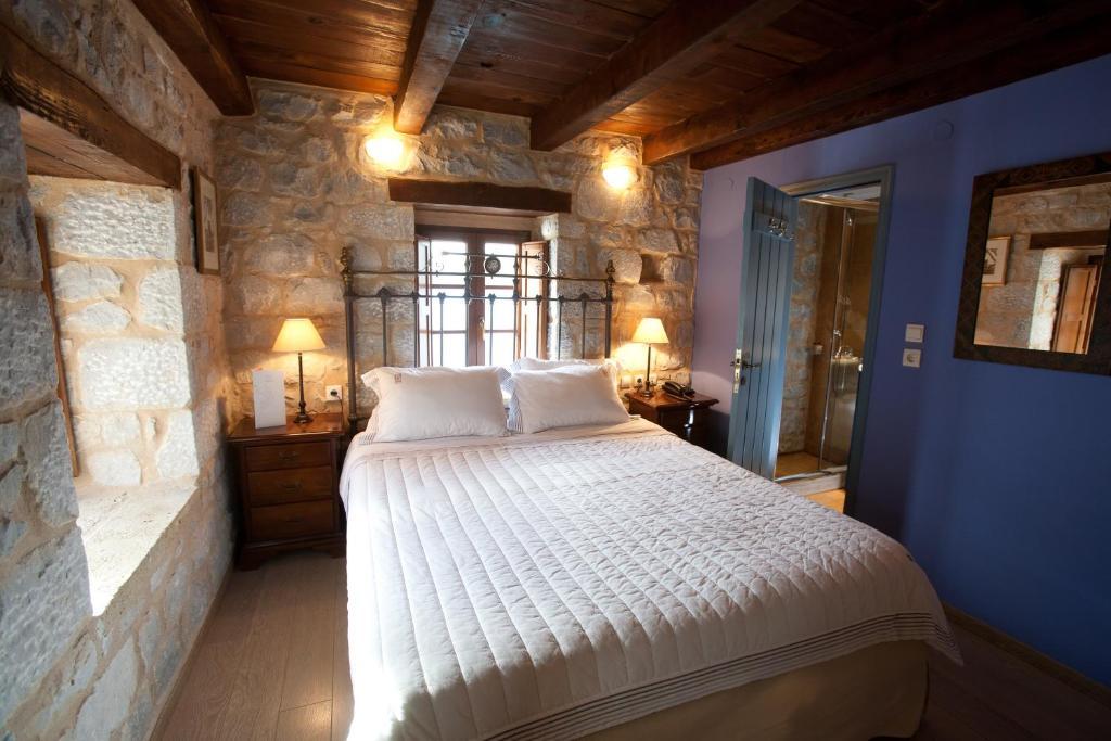 Mavromichalai Hotel Limeni Room photo